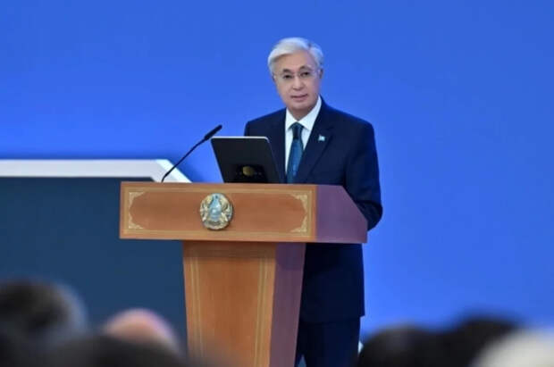 Политолог Солозобов рассказал, кто может стать преемником главы Казахстана