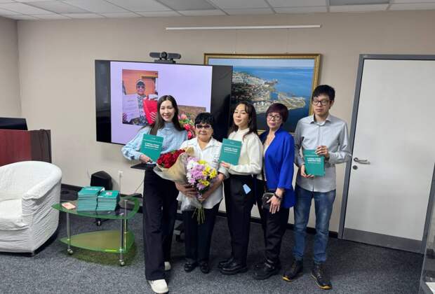 Уникальное пособие для учителей эскимосского языка представили в Анадыре