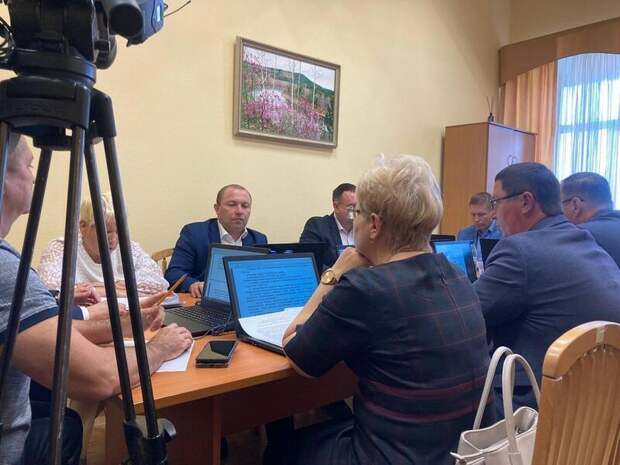 Щебеньков предложил выделять на каждый депутатский округ по три миллиона рублей