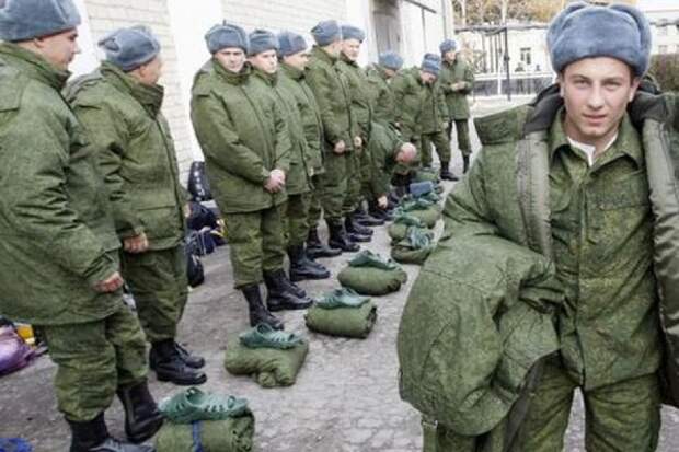 Военным российской армии заменят кепки на шляпы