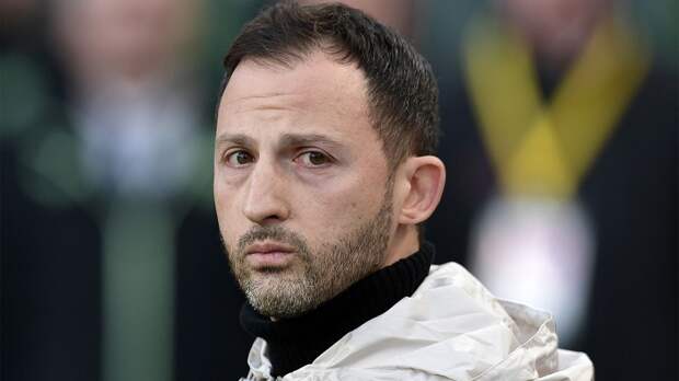 «Фенербахче» Тедеско потерпел первое поражение в текущем сезоне турецкой Суперлиги, уступив главному аутсайдеру