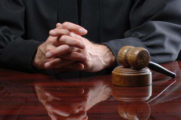 Суд оштрафовал продавца за подделку Чебурашки