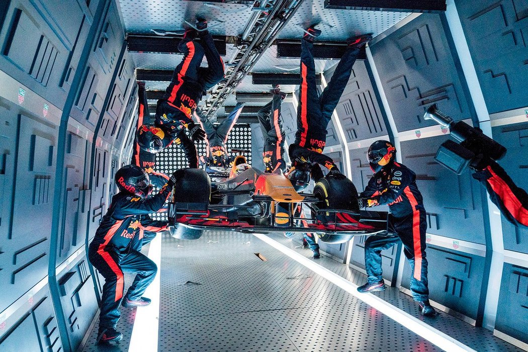 "You hold the wheel, you hold the wheel gun, you stop the car flying away" Aston Martin Red Bull Racing’s mechanics pictured performing the Zero-G pitstop aboard an aircraft in Russia