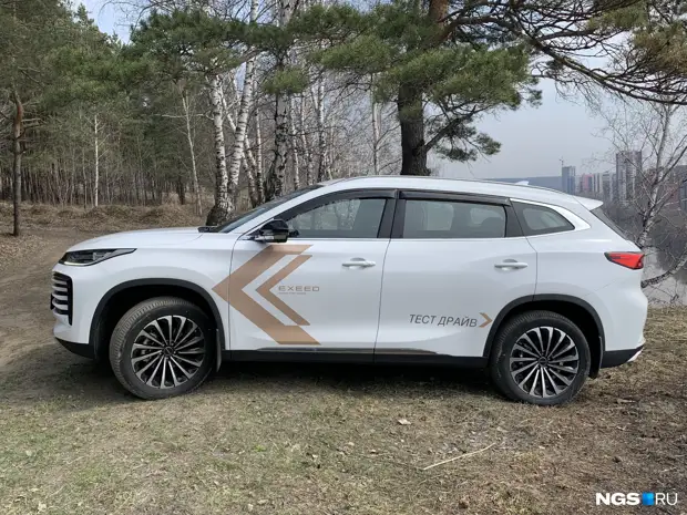 Китайцы сделали замену суперпопулярному Lexus RX — за что просят 4 миллиона (фото и видео)