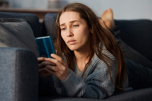 Врач Максимова: при депрессии зачастую меняется кратность дефекации и форма стула