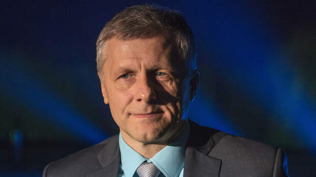 Космонавт считает, что к 2050 году на Луне построят базу  Космонавт считает, что к 2050 году на Луне построят базу