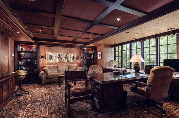 В гостях у Кэти Перри и Орландо Блума: экскурсия по их новому особняку в Монтесито с видом на океан