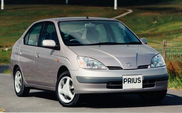 10. PRIUS (XW10, 1997). авто, история, тойота, факты