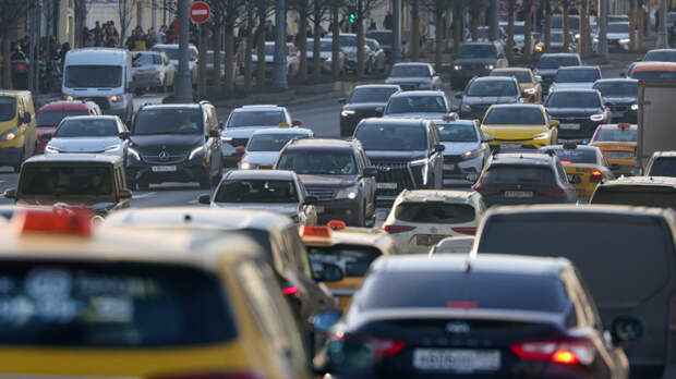 Какие водители могут ездить без действующих российских прав