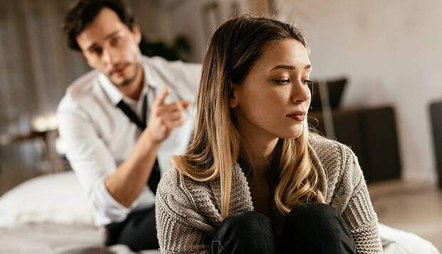 Девушки вспомнили совершенные ради недостойных парней дурацкие поступки