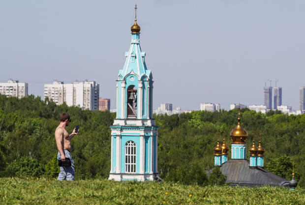 В России начали атаковать православные храмы