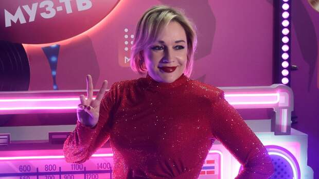 Буланова объяснила, почему не празднует День всех влюбленных