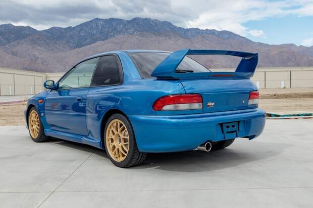 Купе Subaru Impreza продали более чем за $300,000