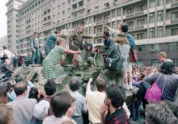 1991 - последний год жизни СССР (50 фото)