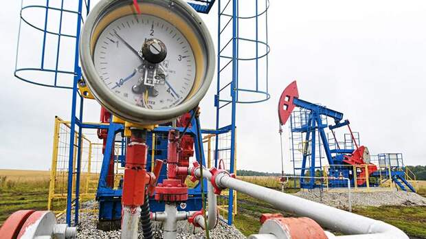 Экономист рассказал о влиянии инфляции на стоимость нефти в ближайшие годы