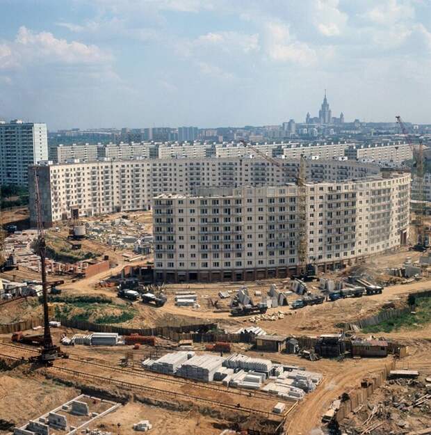 Москва. Строительство круглого дома в Матвеевском, 1972 год  история, фото, это интересно