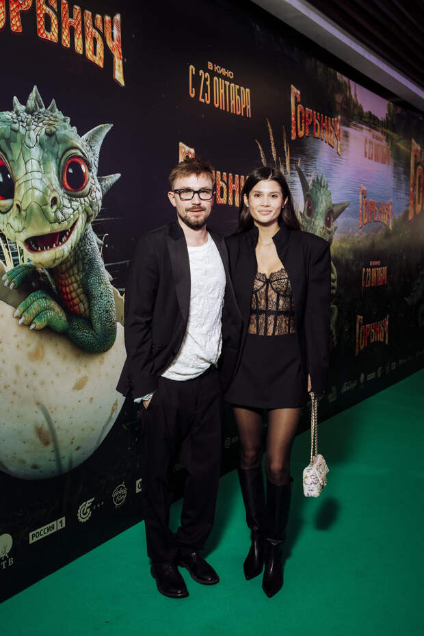 Чешуйчатый друг: Александр Петров, Ольга Дибцева и Сергей Маковецкий Чешуйчатый друг: Александр Петров, Ольга Дибцева и Сергей Маковецкий