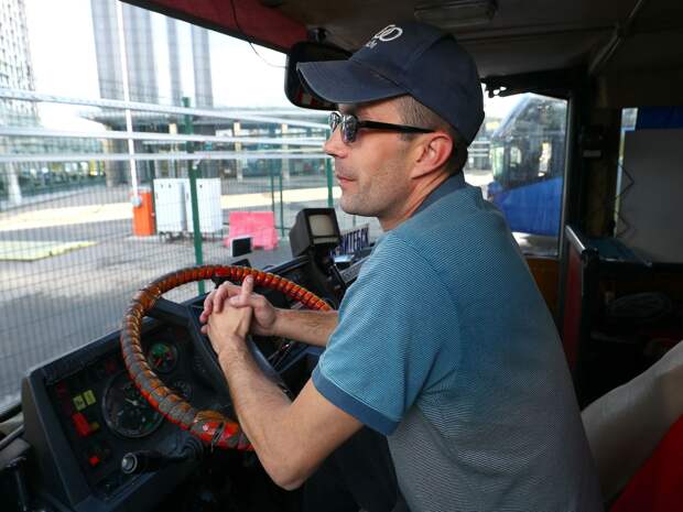 Тюменцев отправляют в отпуск по принуждению