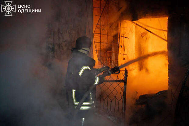 Зеленский сообщил, что в ночь на 28 марта Одессу атаковали более 60 дронов