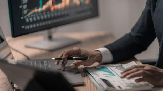 ДМС и обучение за счёт компании стали популярными бонусами от работодателей