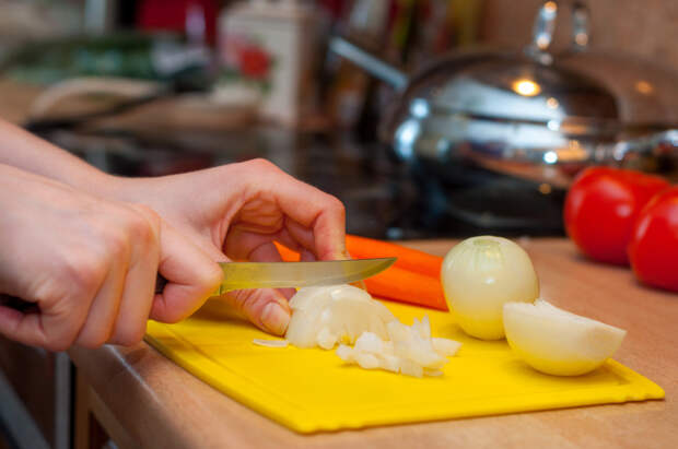 Врач предупредила об опасности одного предмета на кухне