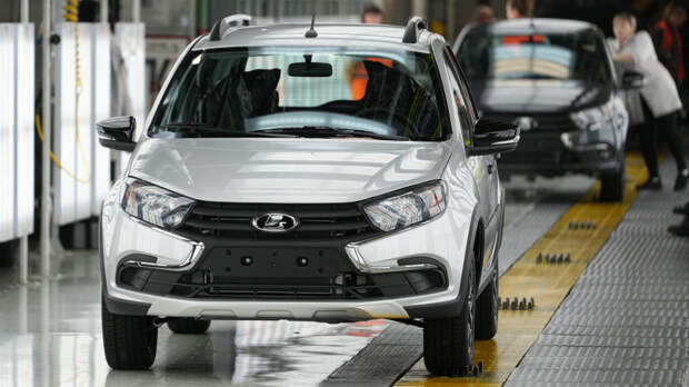 «АвтоВАЗ» оформляет патент на ставшую мемом фразу «Можно, а зачем?»