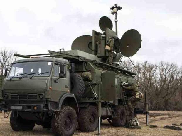 Российская армия на границе с Крымом вывела из строя украинскую электронику Российская армия на границе с Крымом вывела из строя украинскую электронику