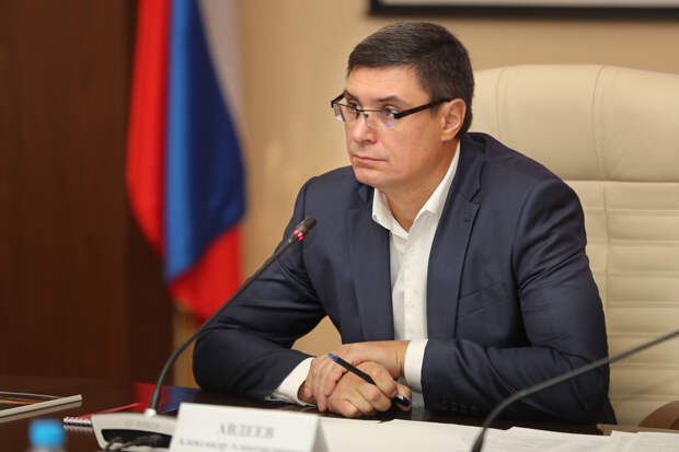 Александр Авдеев успокоил жителей Владимирской области: паника увеличивает цены сильнее, чем санкции