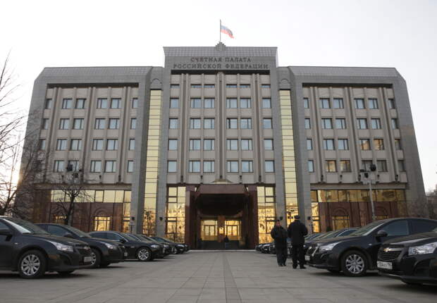 В СП отмечают тенденцию к снижению числа сирот, которых своевременно не обеспечили жильем