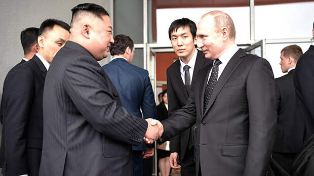 Ракеты в обмен на туристов: Путин и Ким Чен Ын готовят самый убойный визит