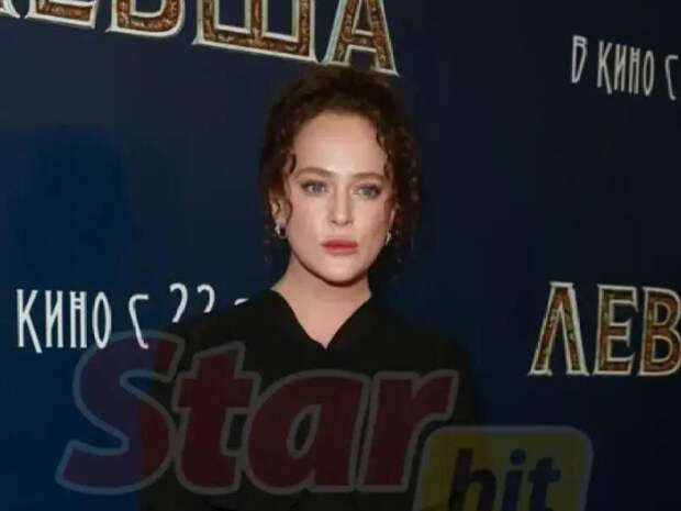 Федор Федотов представил девушку — звезду сериала «Москва слезам не верит»