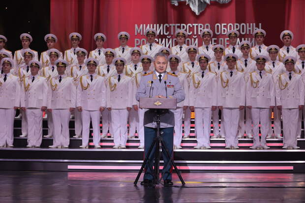 Министр обороны РФ генерал армии Сергей Шойгу поздравил женщин-военнослужащих с праздником 8 Марта