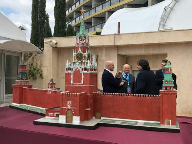Участники ЯМЭФ увидели «Россию в миниатюре» (ФОТО)