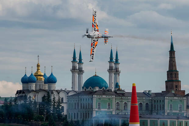 Я закрываю небо: как Казанский кремль приревновал авиатуристов к VIP-бортам