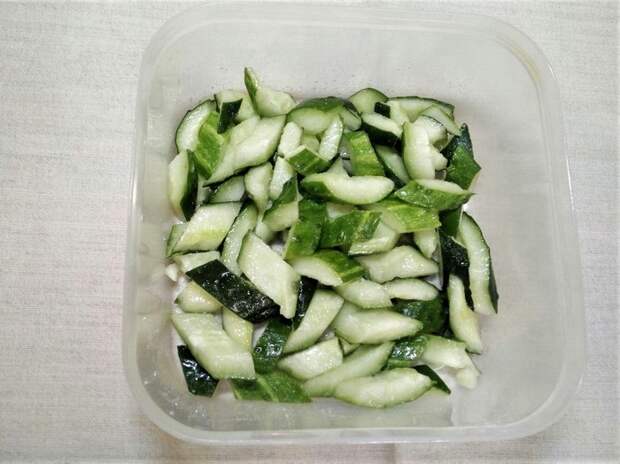 Рецепт битых огурцов еда, рецепт, кулинария, огурцы, длиннопост