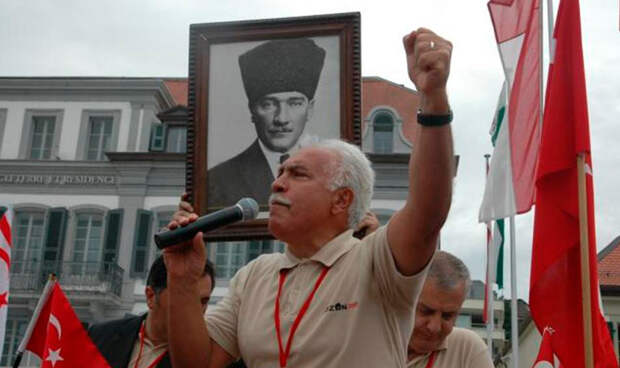 Турецкий политик Перинчек допустил гибель Раиси в результате диверсии