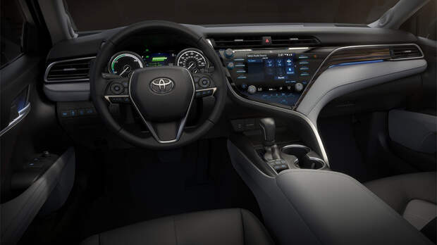 Camry построили на платформе «Приуса». Фото 5