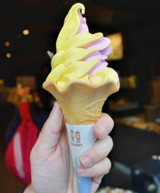 В Японии придумали мороженое, которое не тает часами