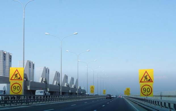 Какие полосы КАД в районе дамбы Петербурга закрыты для движения авомобилистов с 30 марта 2026