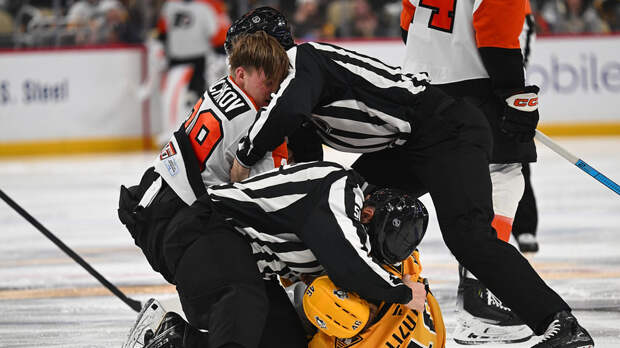 Мичков подрался с соперником тяжелее на 11 кг, вступившись за одноклубника