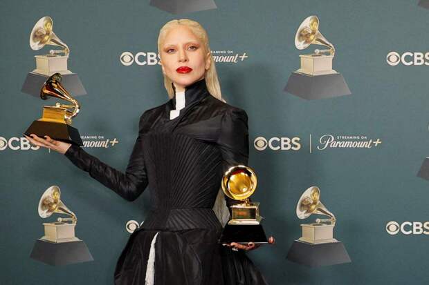 «Голые» платья, скандалы и запреты: что творилось на «Грэмми-2026»?