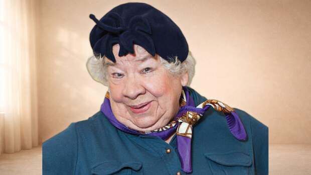 «Не родись красивой»: как актриса Кира Крейлис-Петрова, которую дразнили «уродина», покорила сердце аристократа и прожила с ним 45 лет