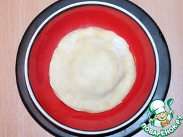 Лапоточки с колбасой и сыром 