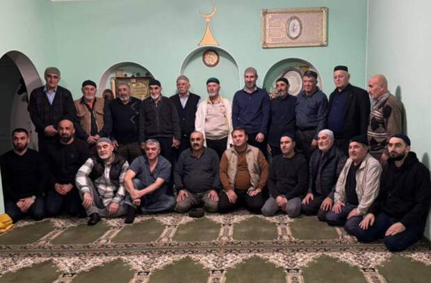 Заместитель муфтия по Краснодарскому краю, имам Аскер Тхаркахов встретился с имамами и активом мусульманских общин Белореченского района