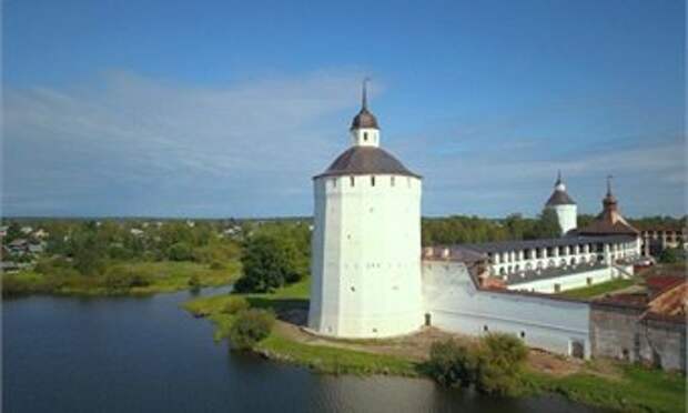 Отреставрированную башню Белозерскую башню XVII века откроют после Нового года