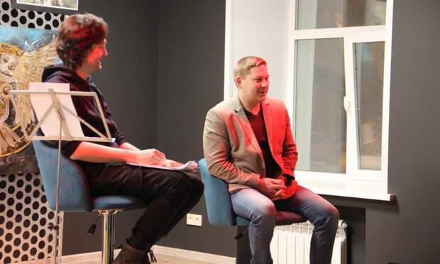 В Северодвинске сотрудник УФСИН представил своё произведение, посвящённое трудным подросткам