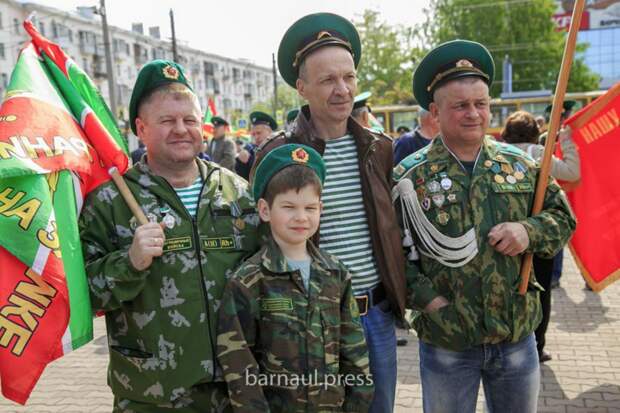 Митинг, посвященных 105-летию Пограничной службы ФСБ России, прошел в Барнауле