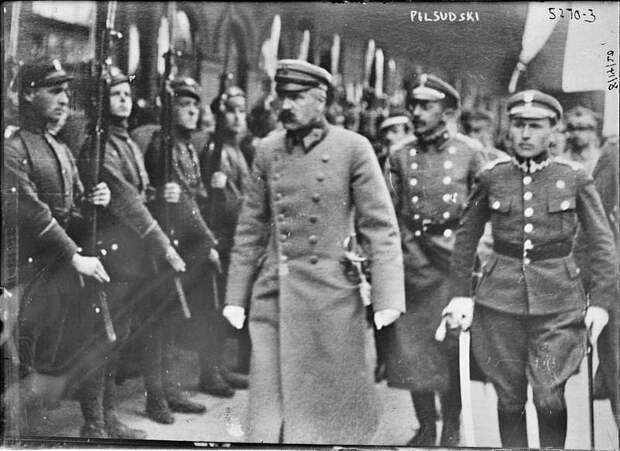 Даёшь границы 1772 года! Почему руководство СССР считало Польшу вероятным противником