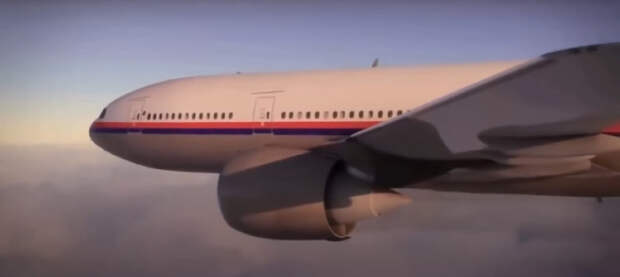 8 марта 2018 года из Куала-Лумпура в Пекин вылетел Боинг 777. Через 40 минут самолет исчез с радаров вместе с 227 пассажирами и 12 членами экипажа.-4