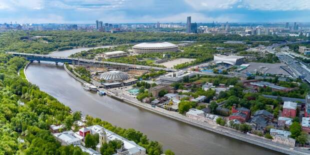 Москва составит график снятия ограничений с 15 июня alt